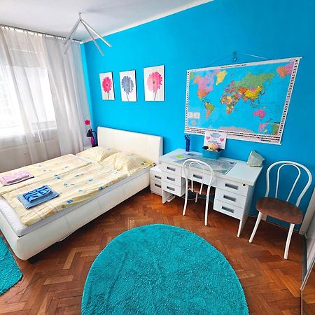 Cozy Blue Apartment Presov Exterior photo